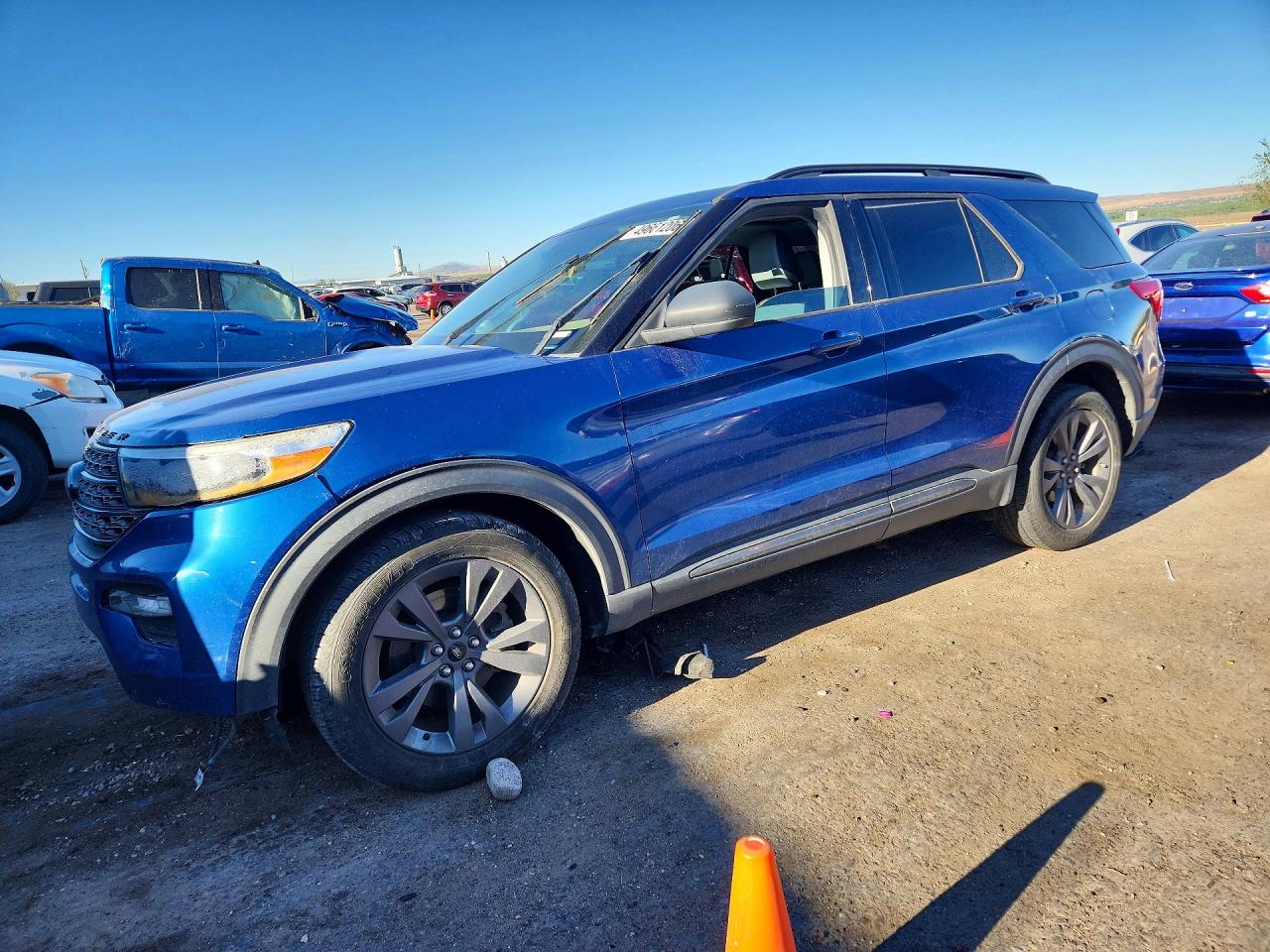 Salvage Ford Explorer Image