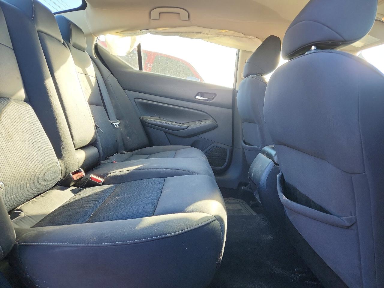 Nissan Altima S