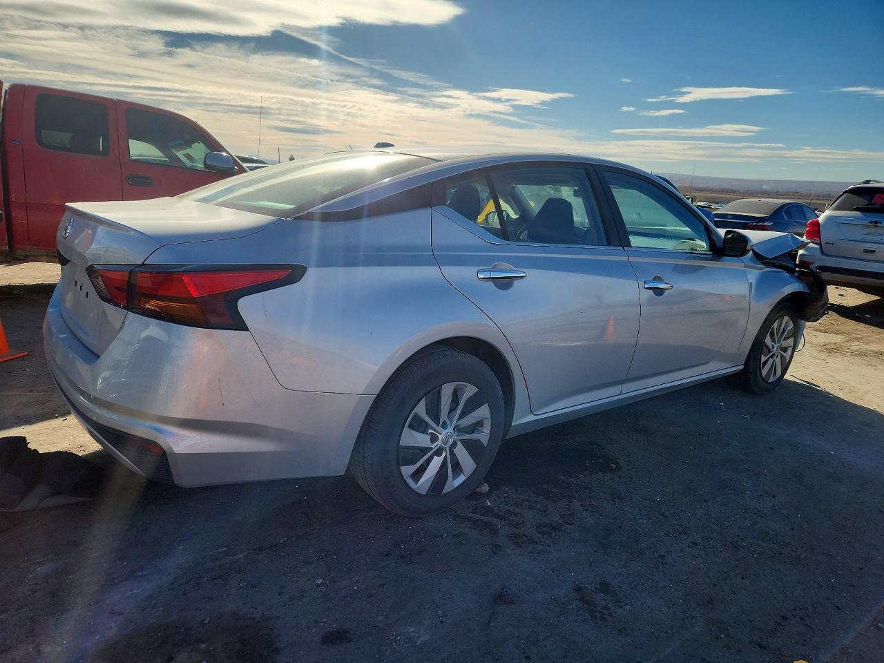 Nissan Altima S