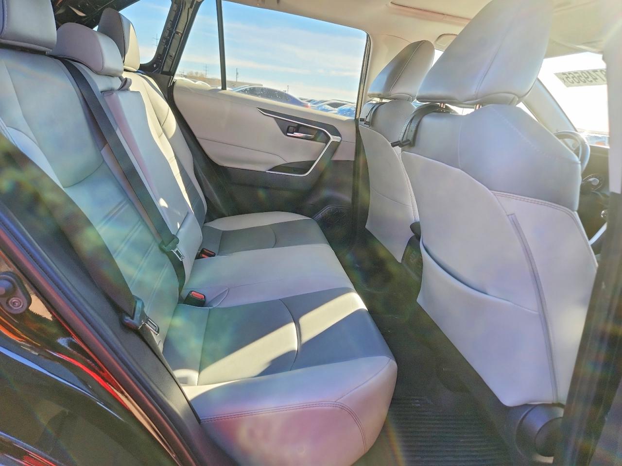 Toyota RAV4 Xle Premium