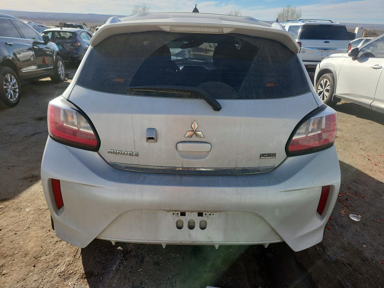 Mitsubishi Mirage Es