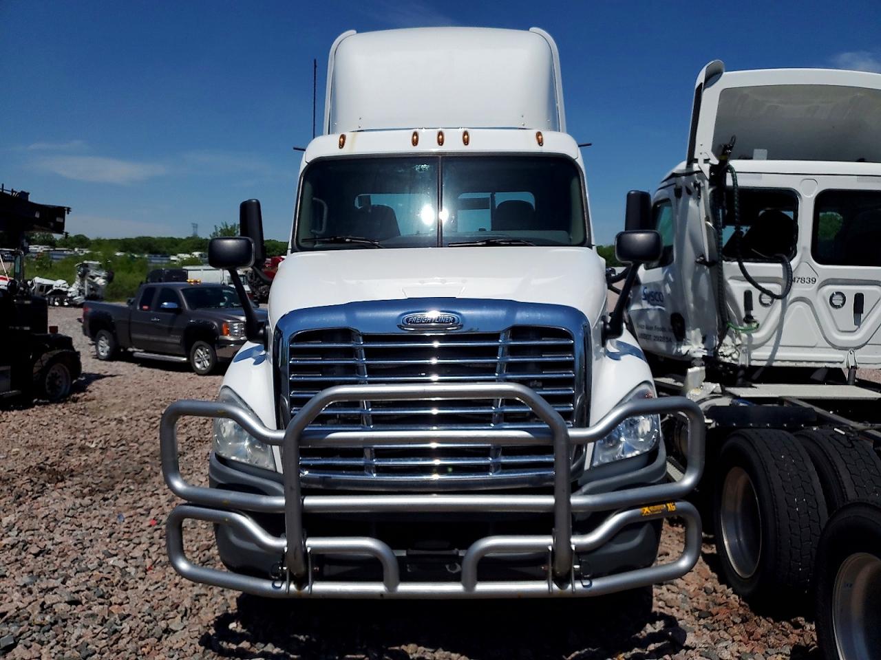 Freightliner Cascadia 125