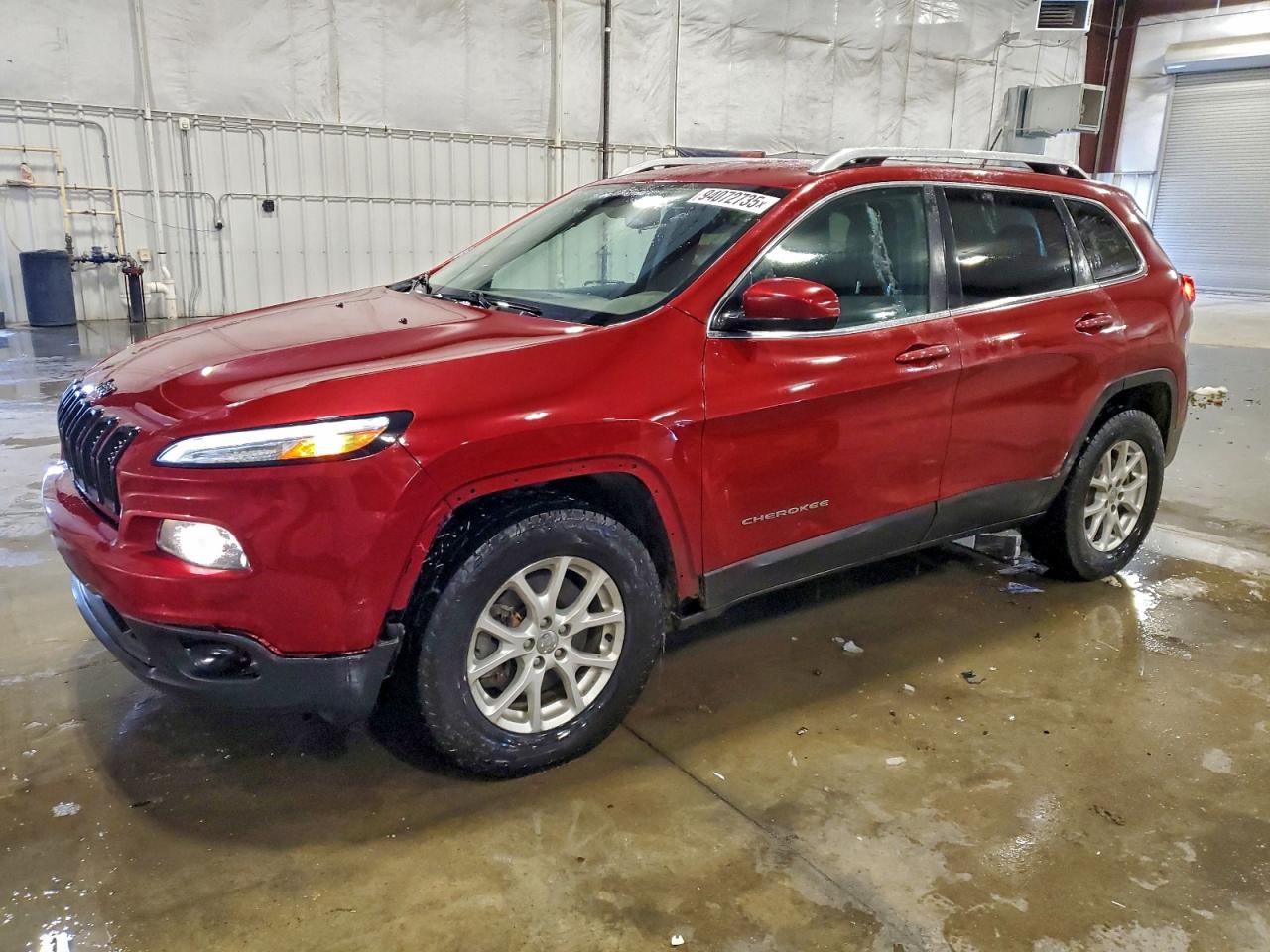 Salvage Jeep Grand Cherokee Image