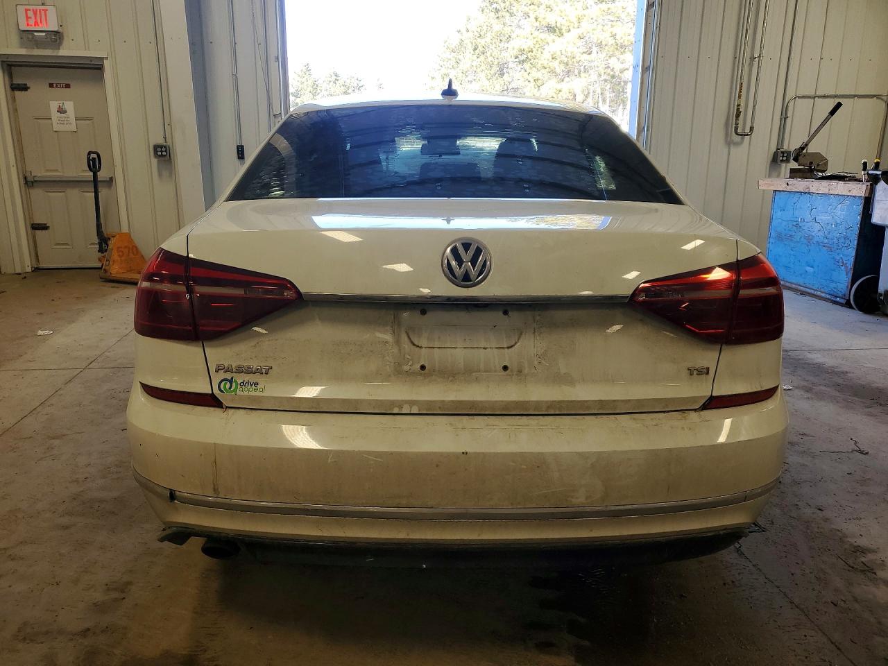 Volkswagen Passat R-line