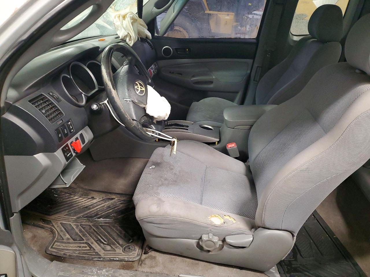 Toyota Tacoma Prerunner Access Cab