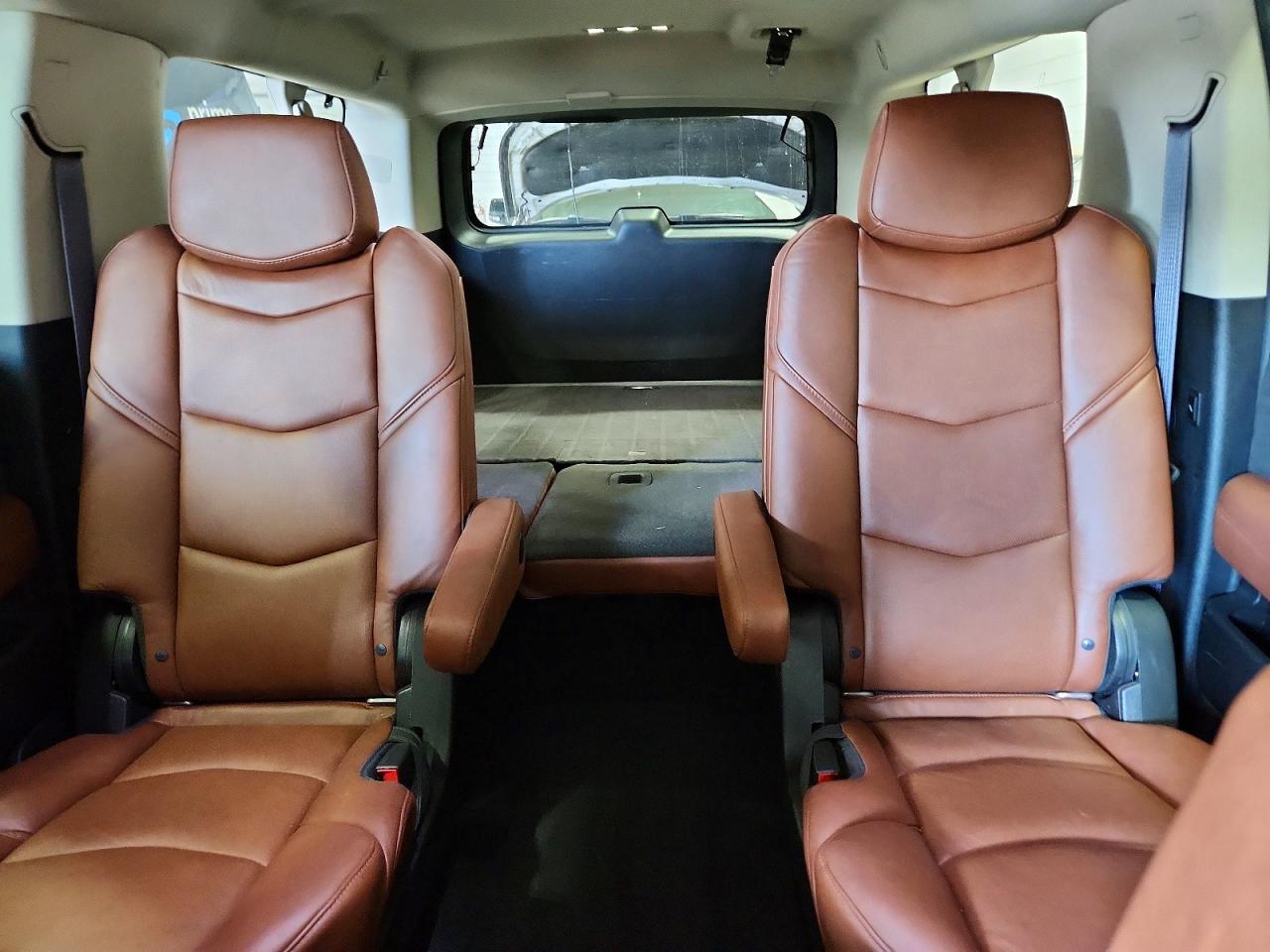 Cadillac Escalade Esv Luxury