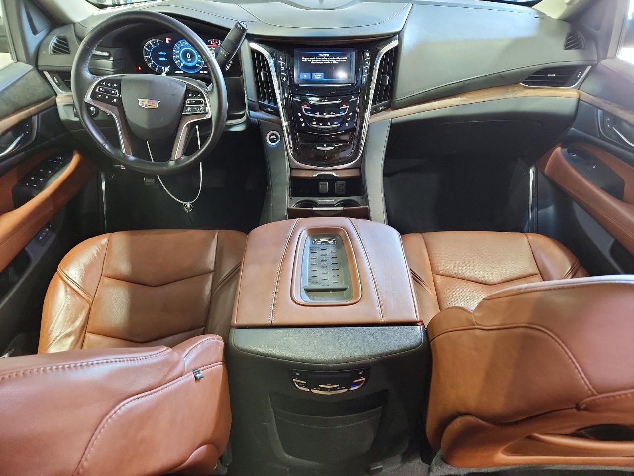 Cadillac Escalade Esv Luxury