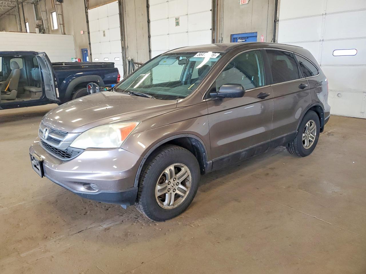 Salvage Honda Crv Image