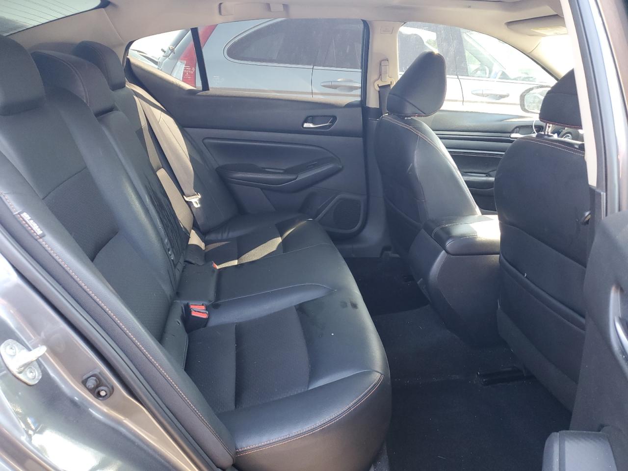 Nissan Altima Sr