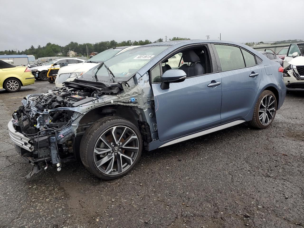 Salvage Toyota Corolla Image