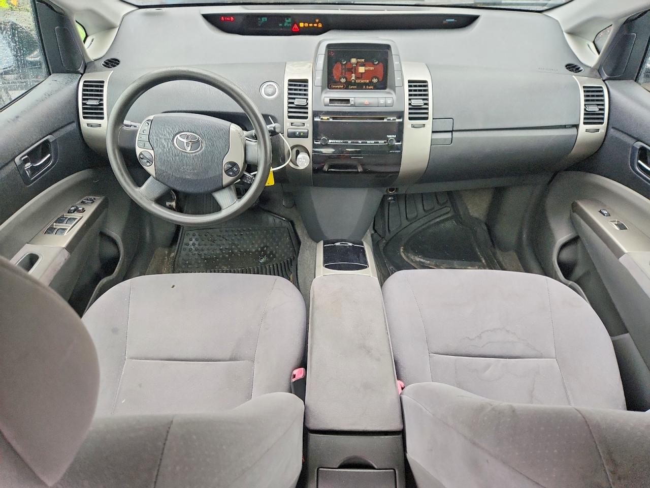 Toyota Prius Base