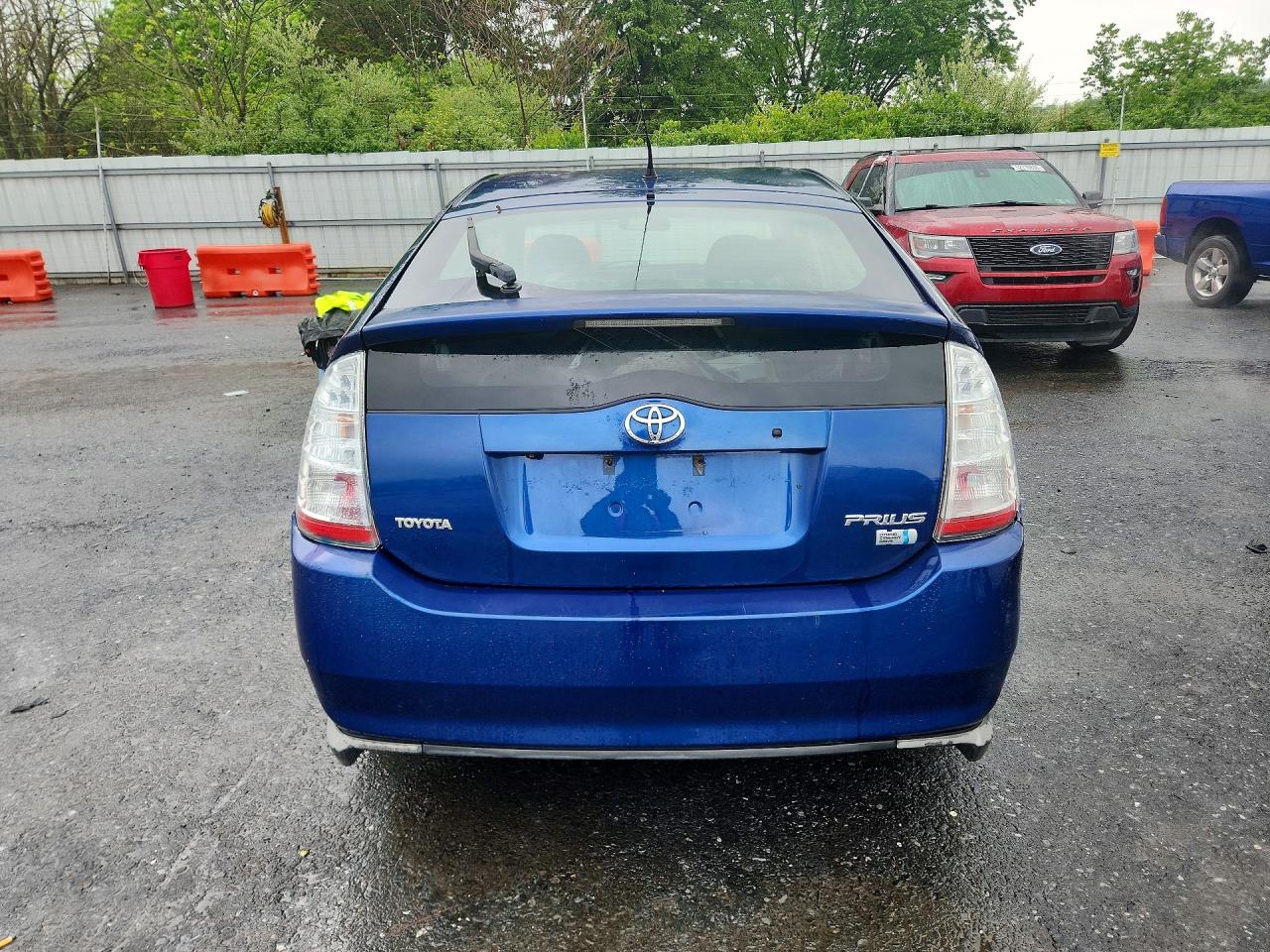 Toyota Prius Base