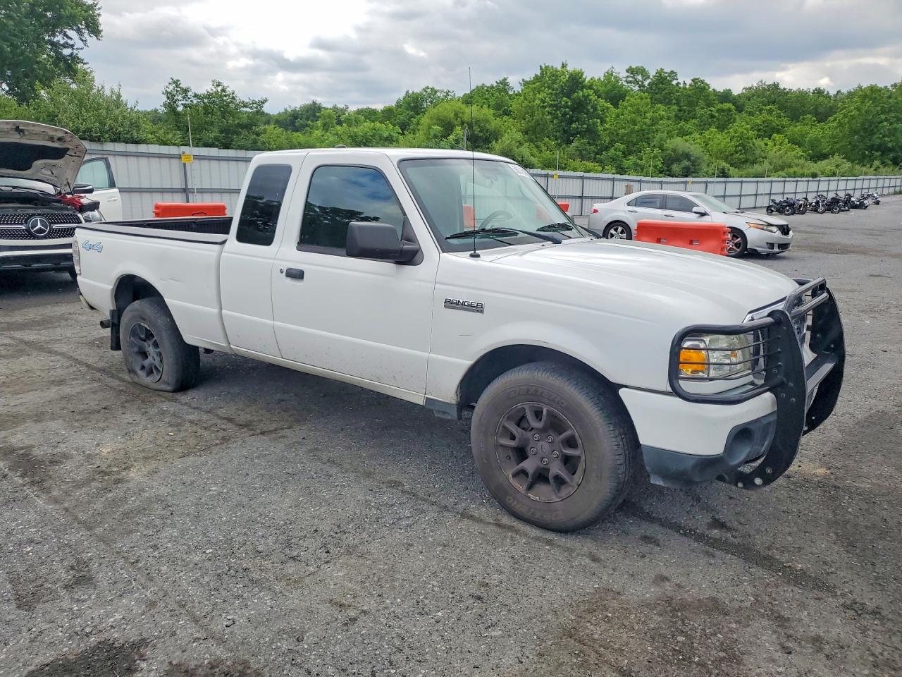 Ford Ranger Super Cab
