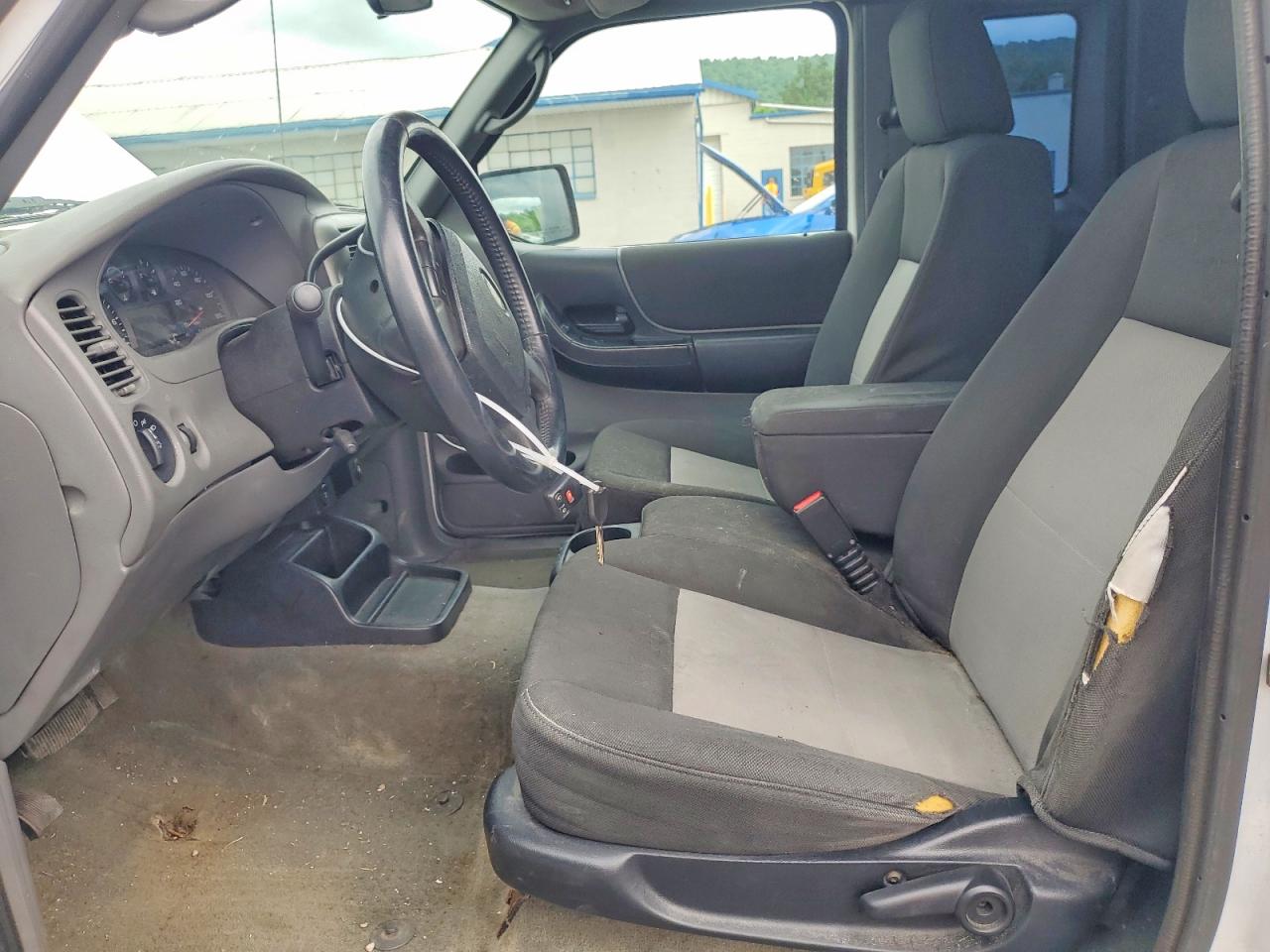 Ford Ranger Super Cab