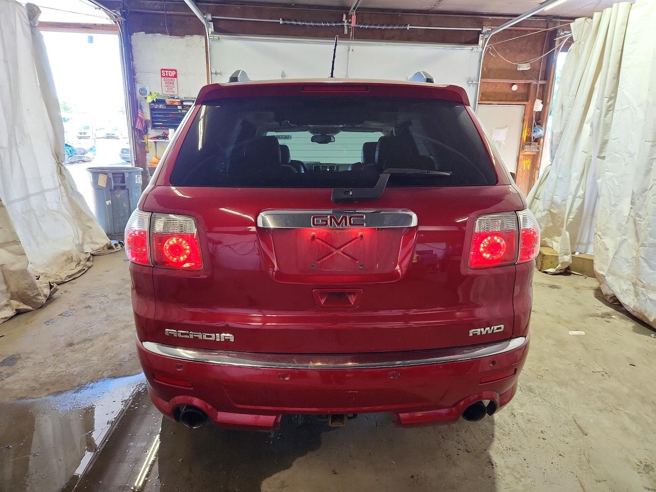 GMC Acadia Denali