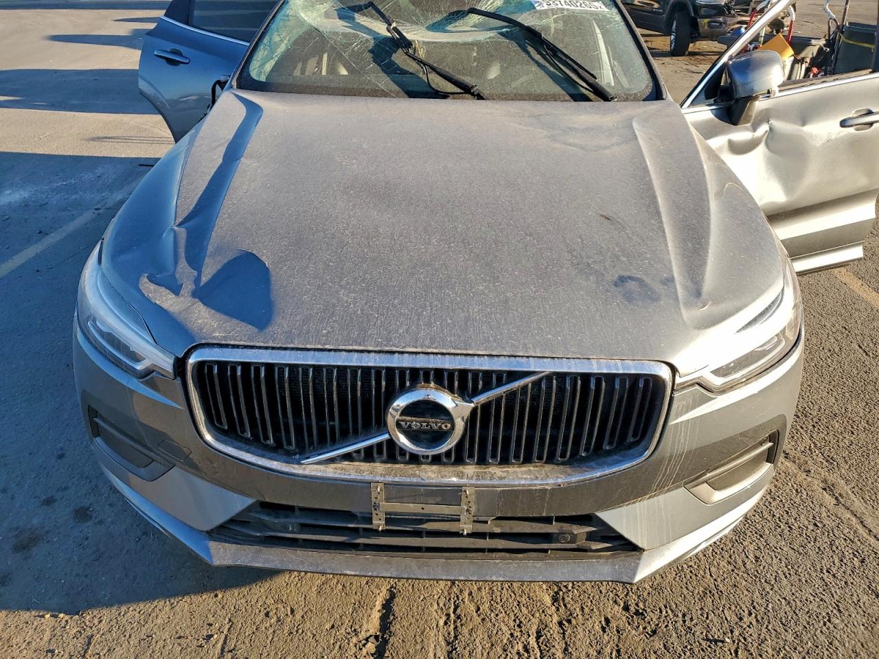 Volvo XC60 T5