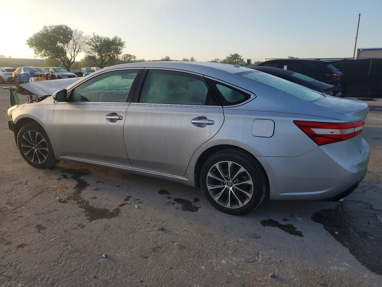 Toyota Avalon Xle