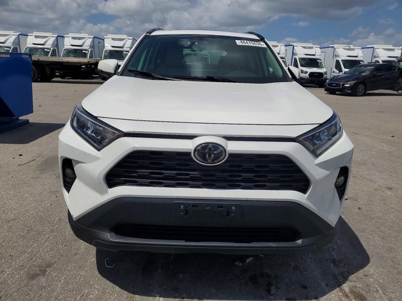 Toyota RAV4 Xle Premium