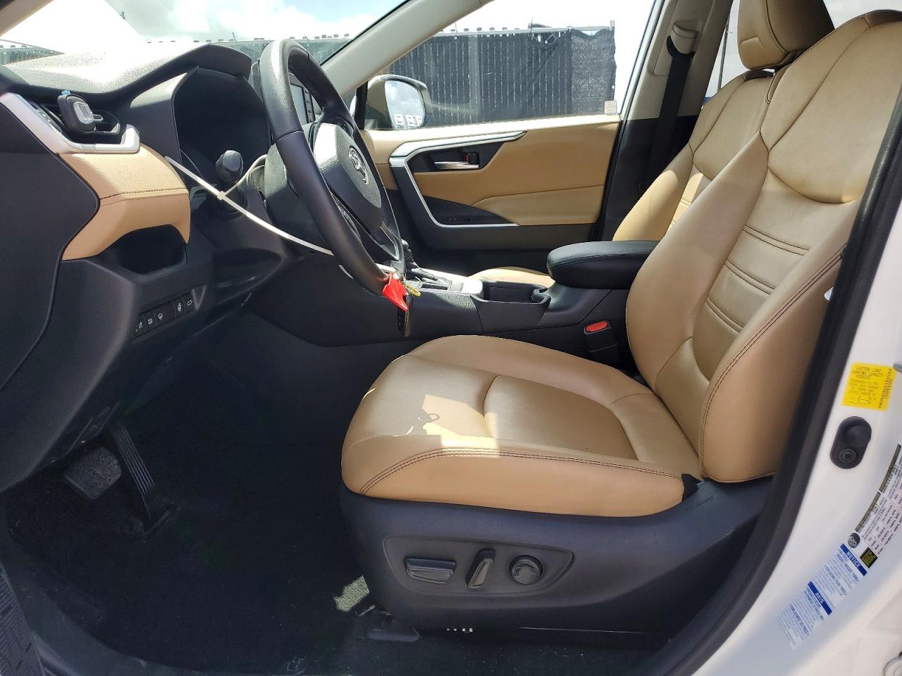 Toyota RAV4 Xle Premium