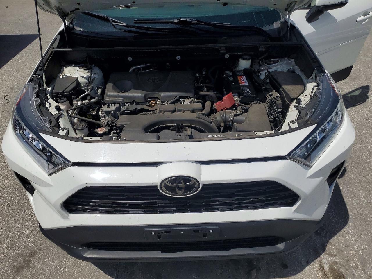 Toyota RAV4 Xle Premium