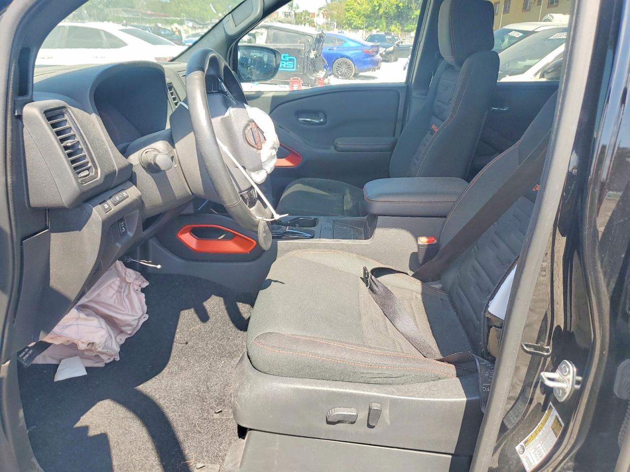 Nissan Frontier Pro-4x