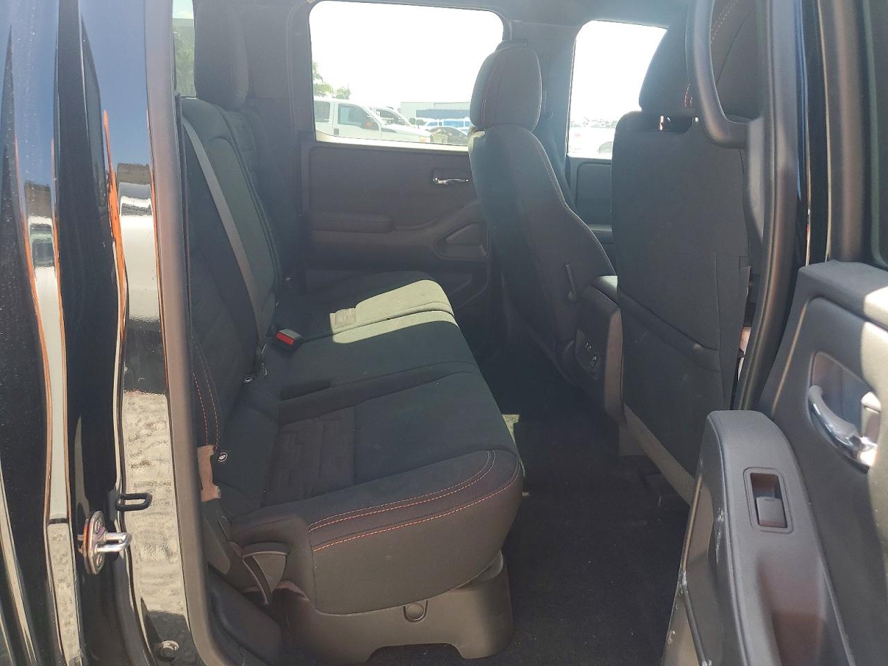 Nissan Frontier Pro-4x