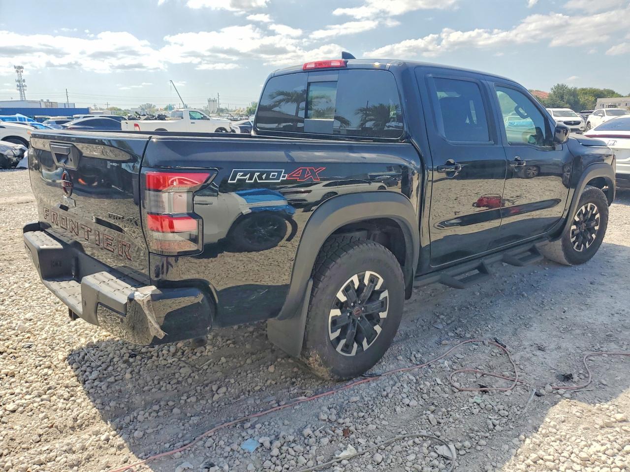 Nissan Frontier Pro-4x