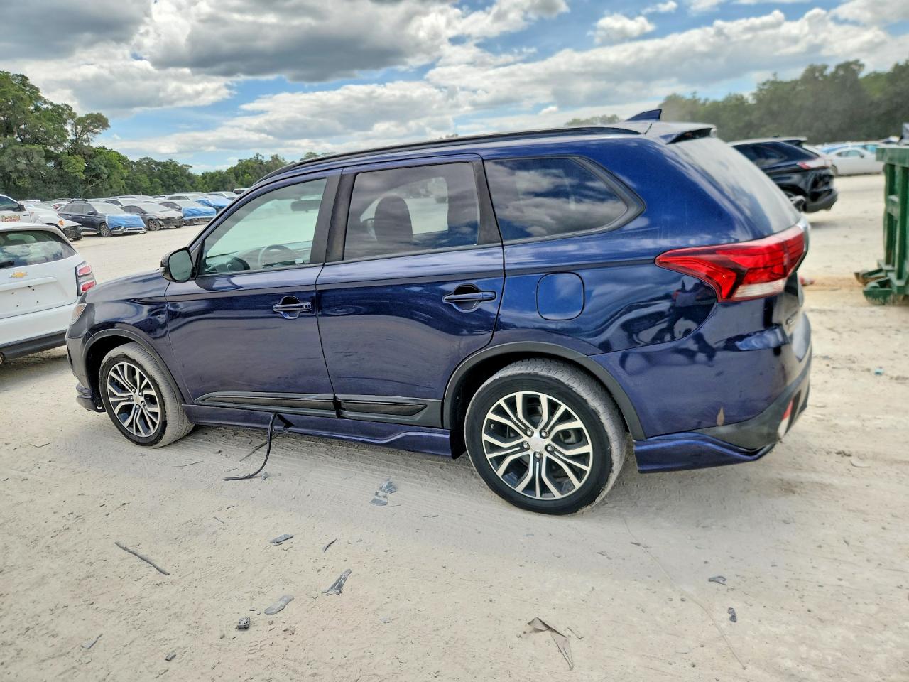 Mitsubishi Outlander Se