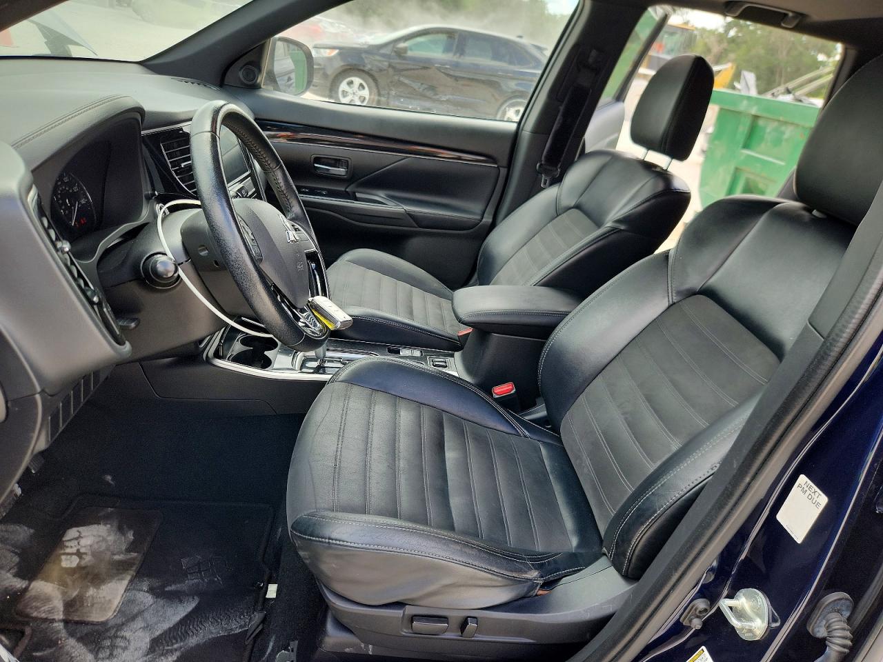 Mitsubishi Outlander Se