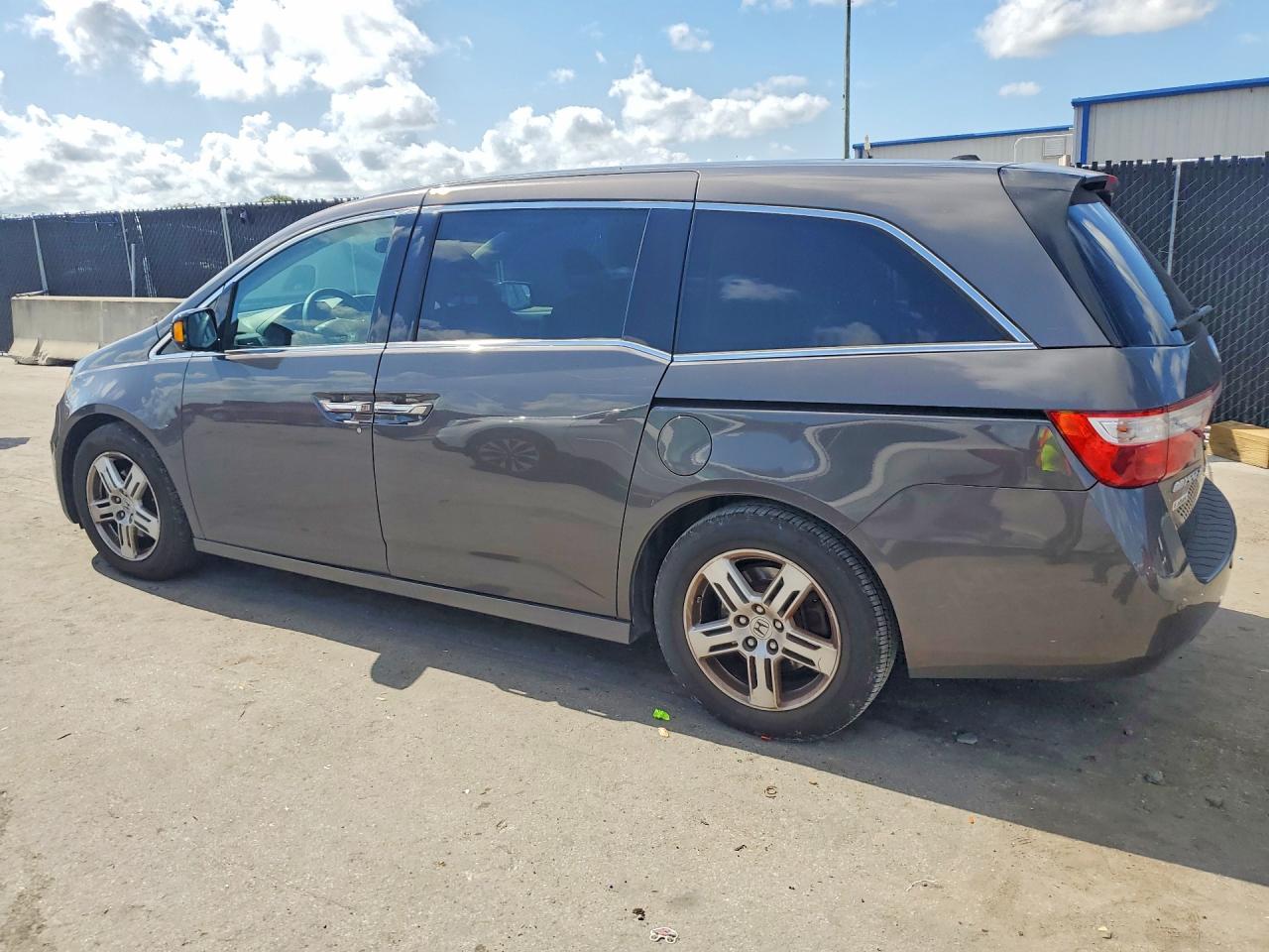 Honda Odyssey Touring