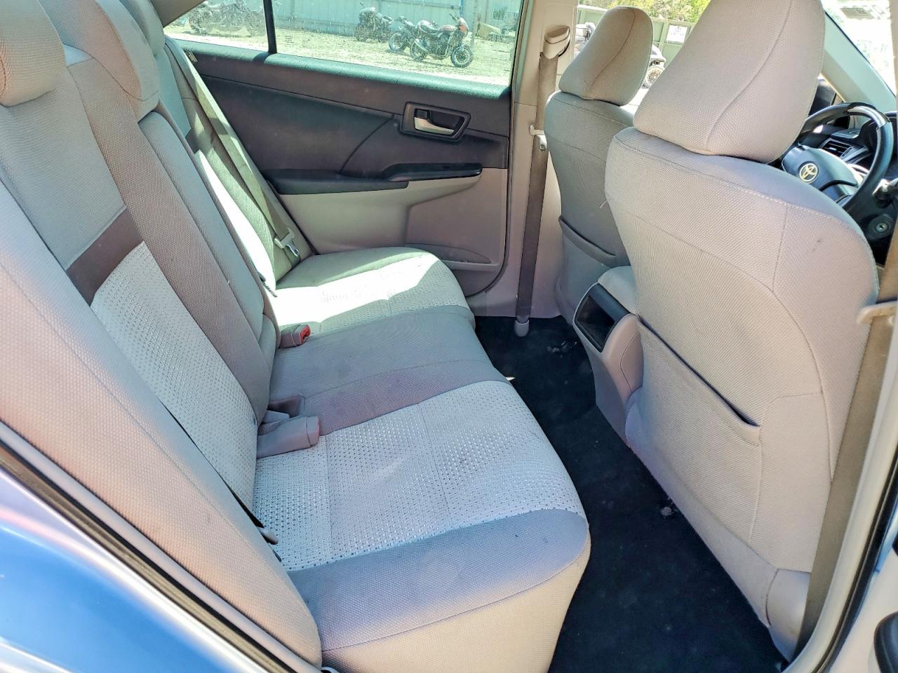 Toyota Camry L