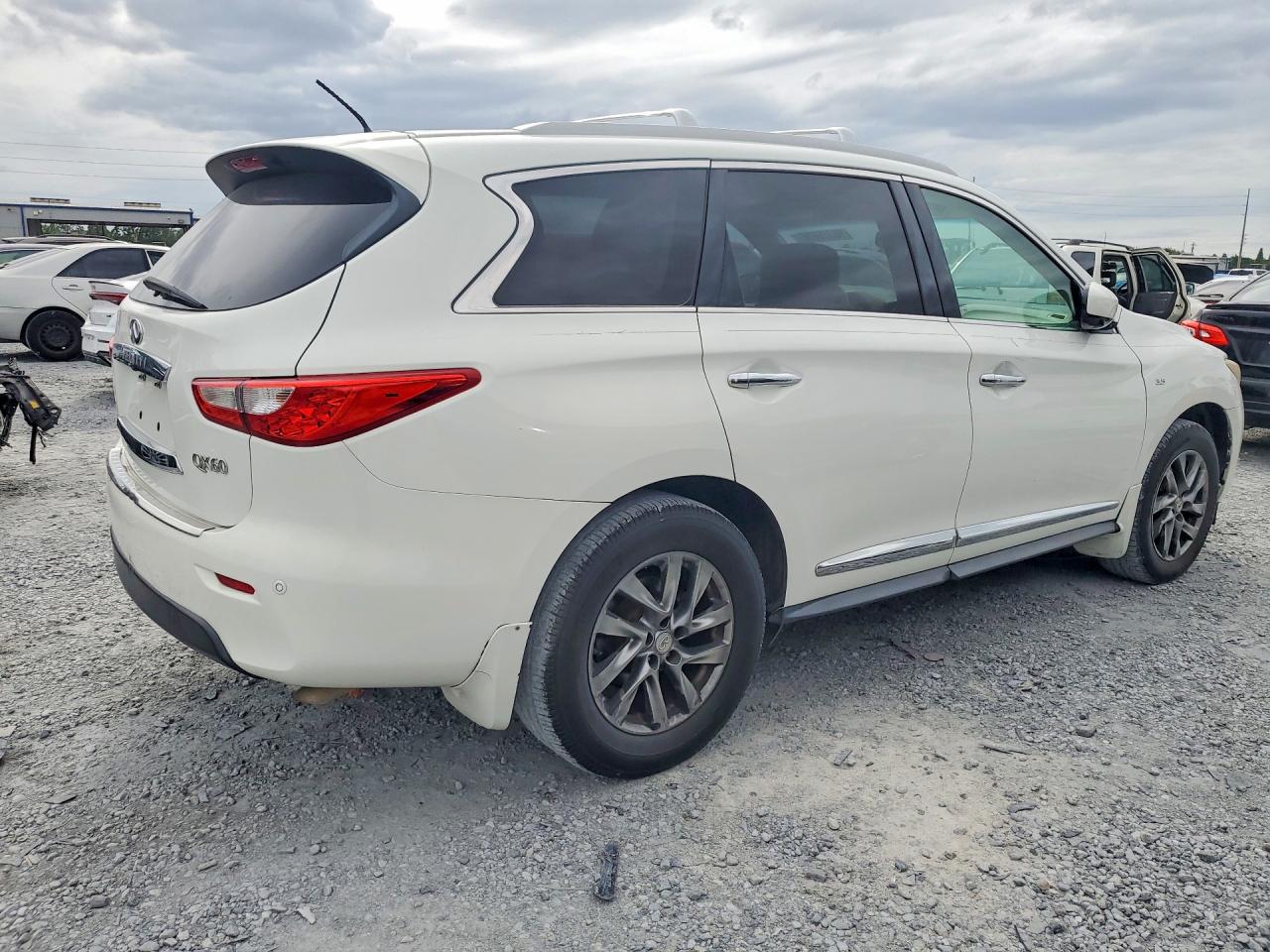 INFINITI Qx Base