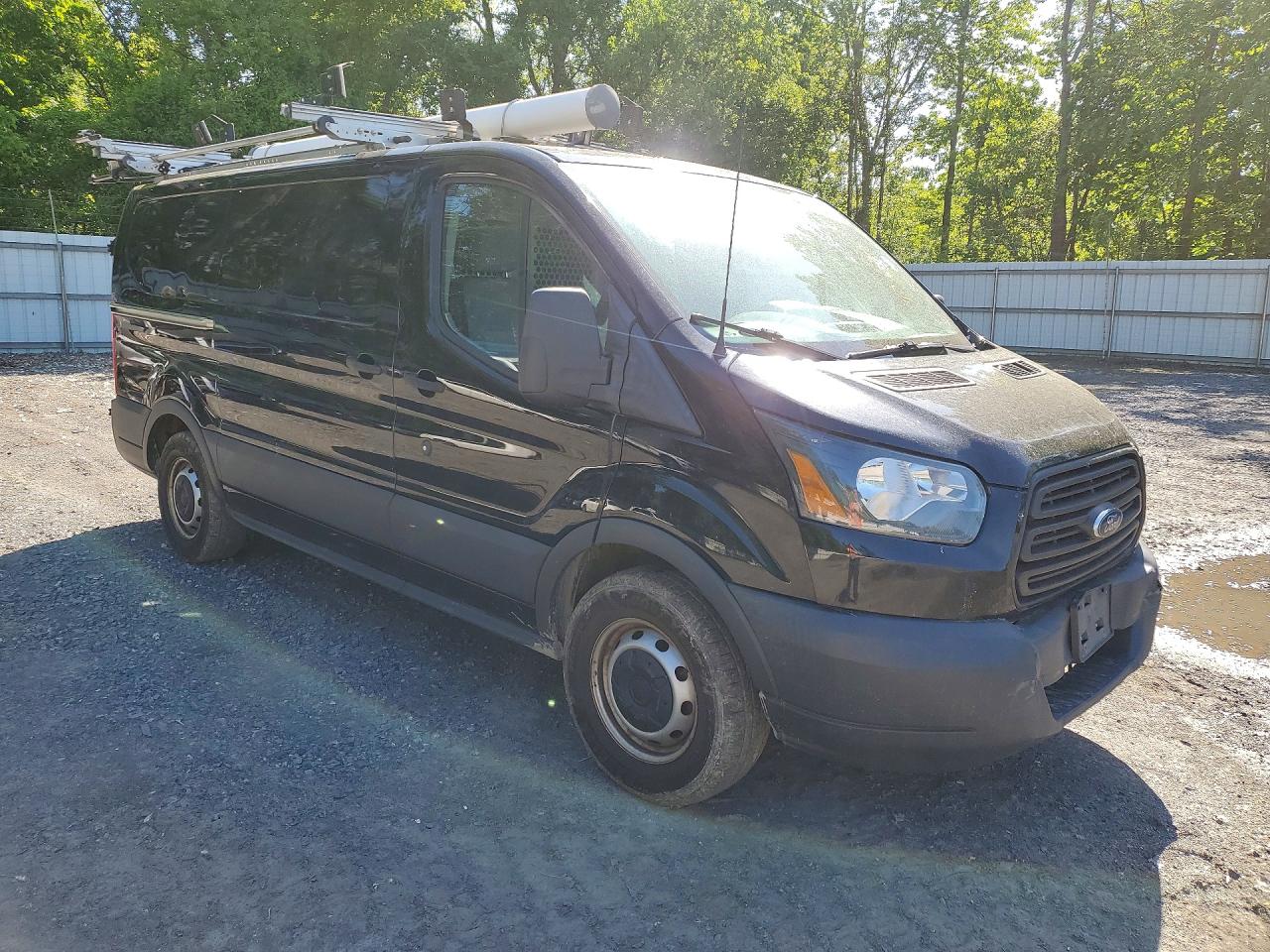 Ford Transit T-150