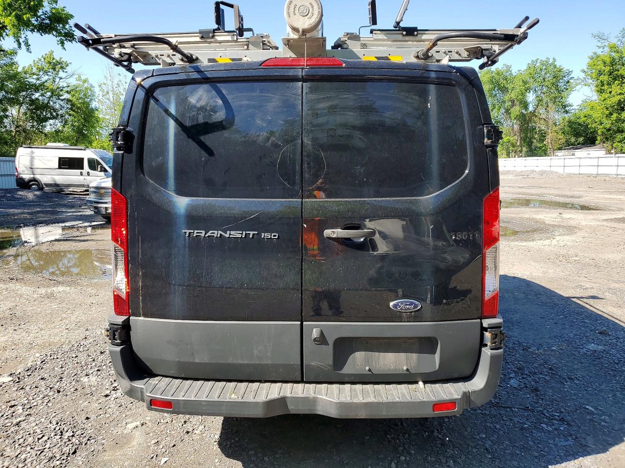 Ford Transit T-150
