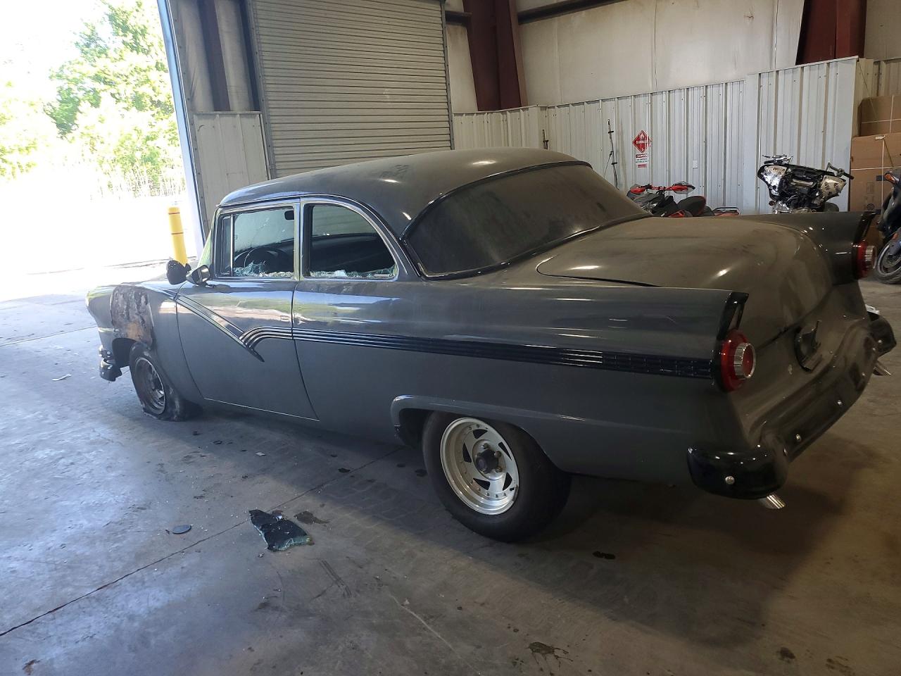 Ford Fairlane