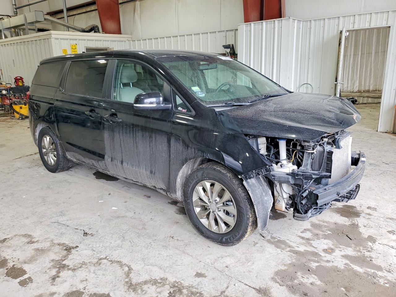 Kia Sedona Lx