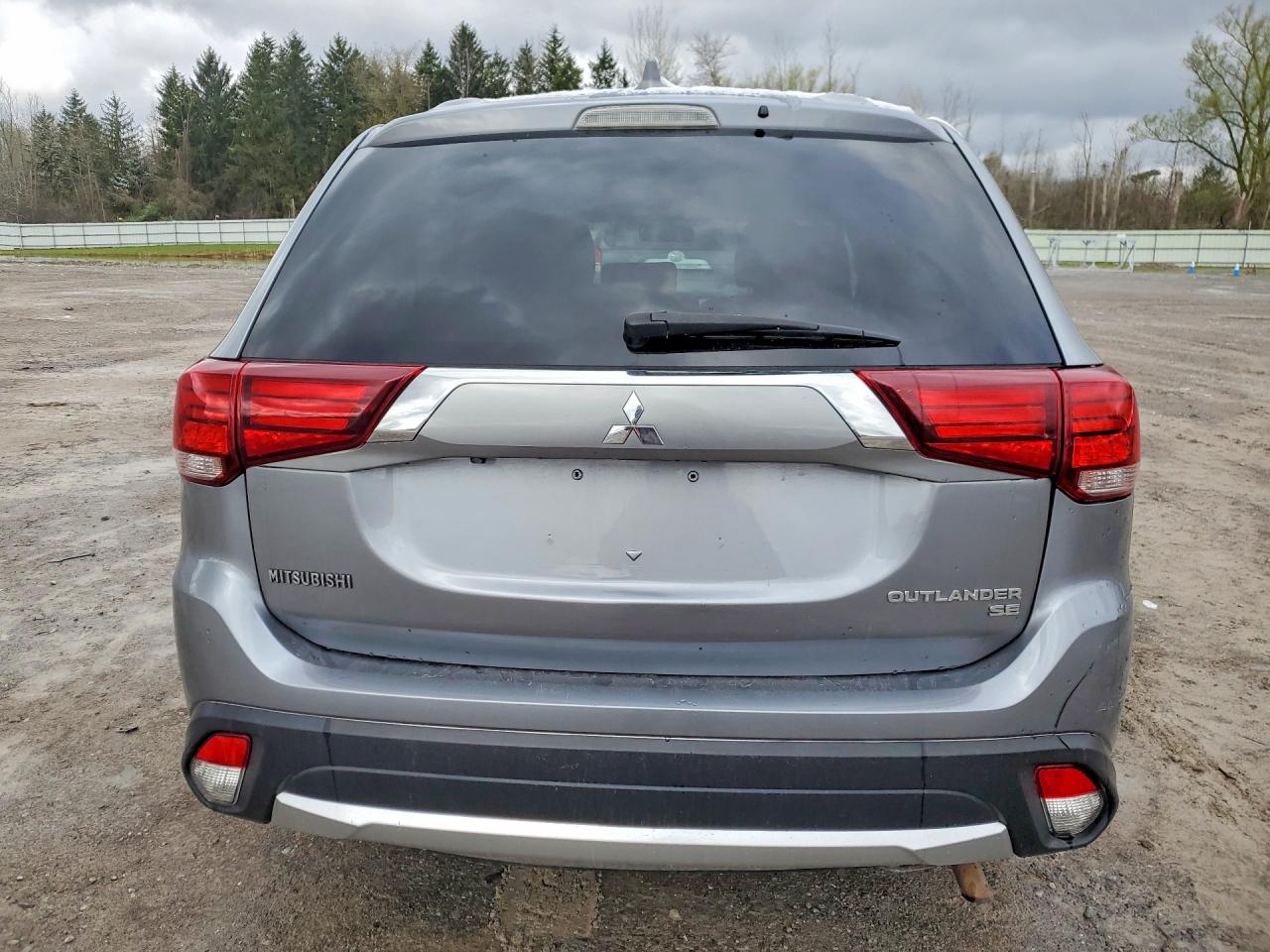 Mitsubishi Outlander Se