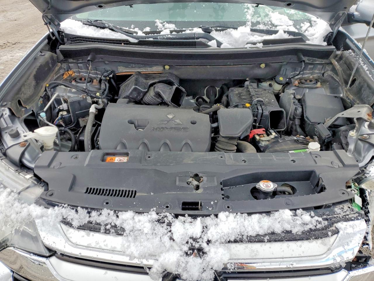 Mitsubishi Outlander Se