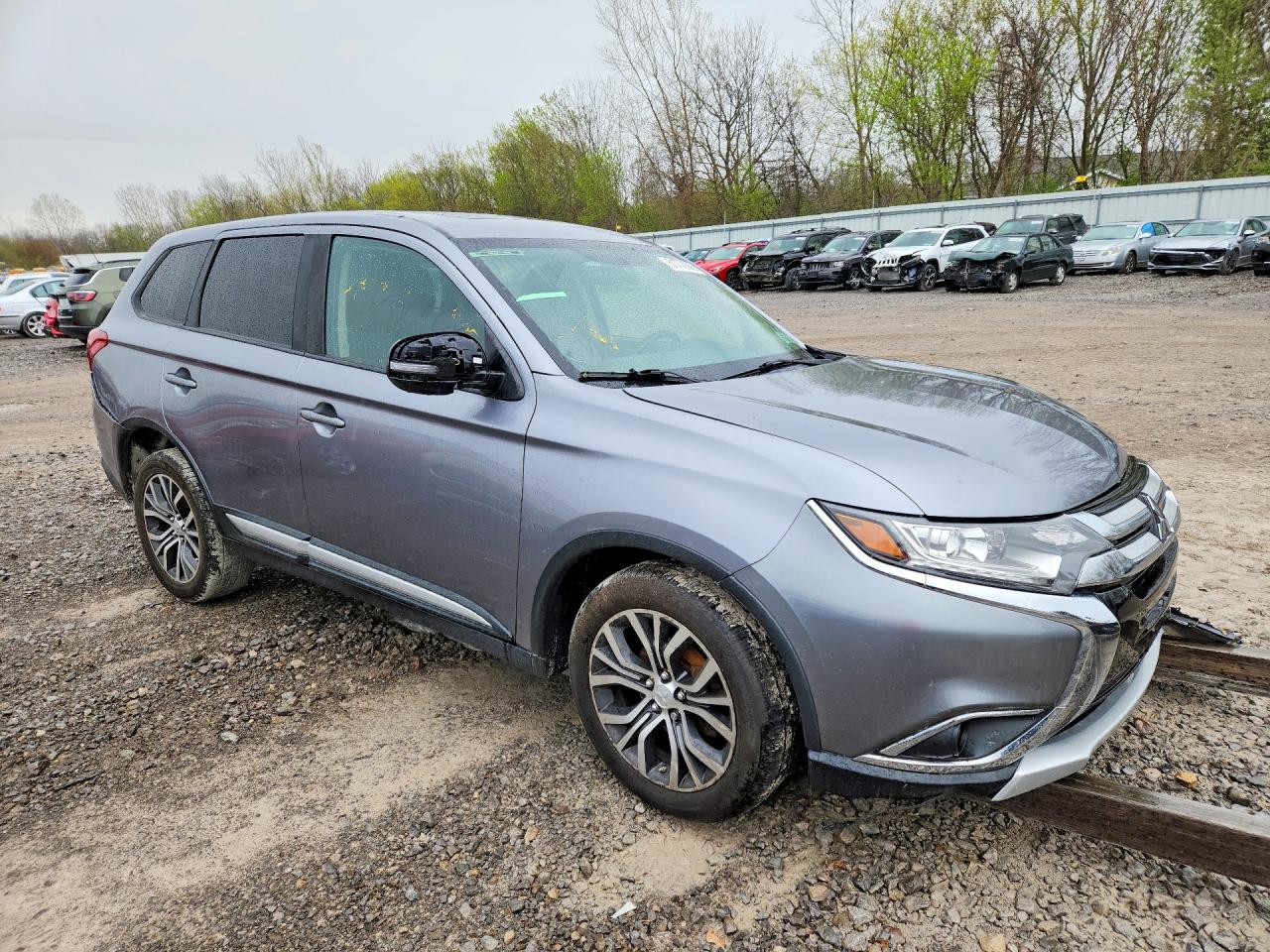 Mitsubishi Outlander Se