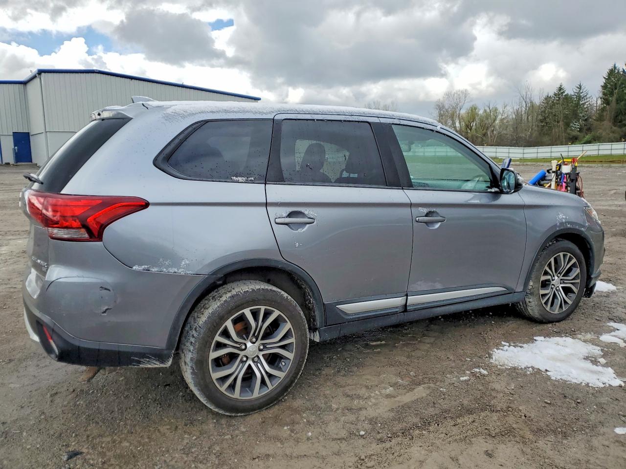 Mitsubishi Outlander Se