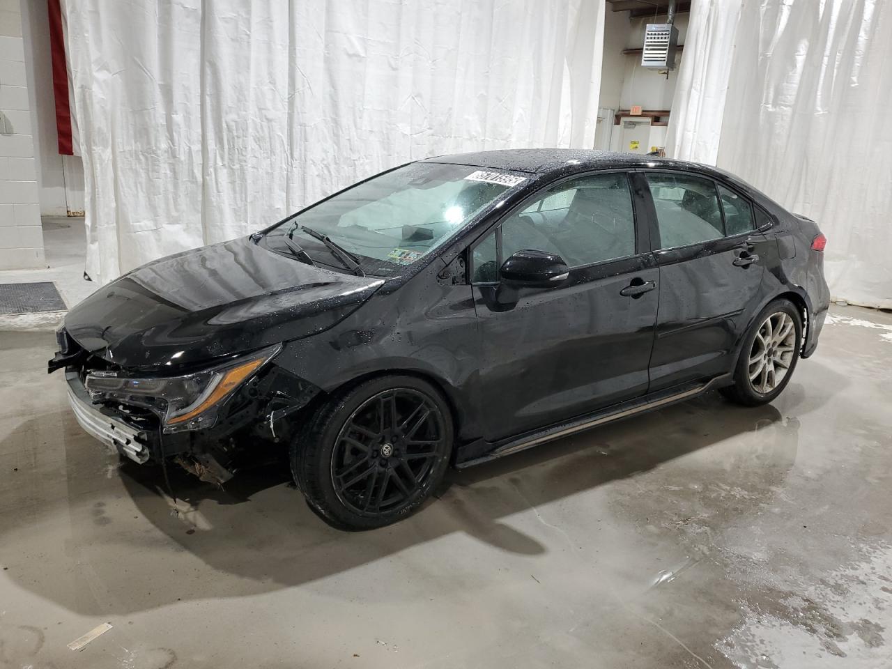 Salvage Toyota Corolla Image