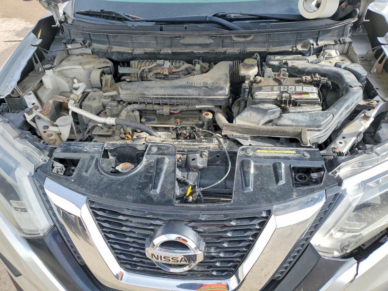 Nissan Rogue S