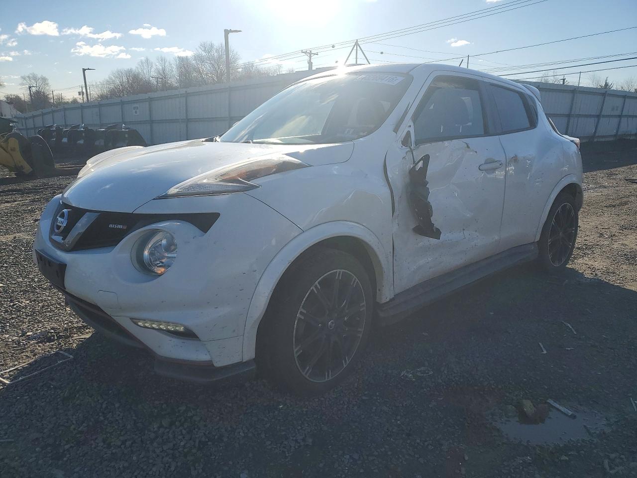 Salvage Nissan Juke S Image