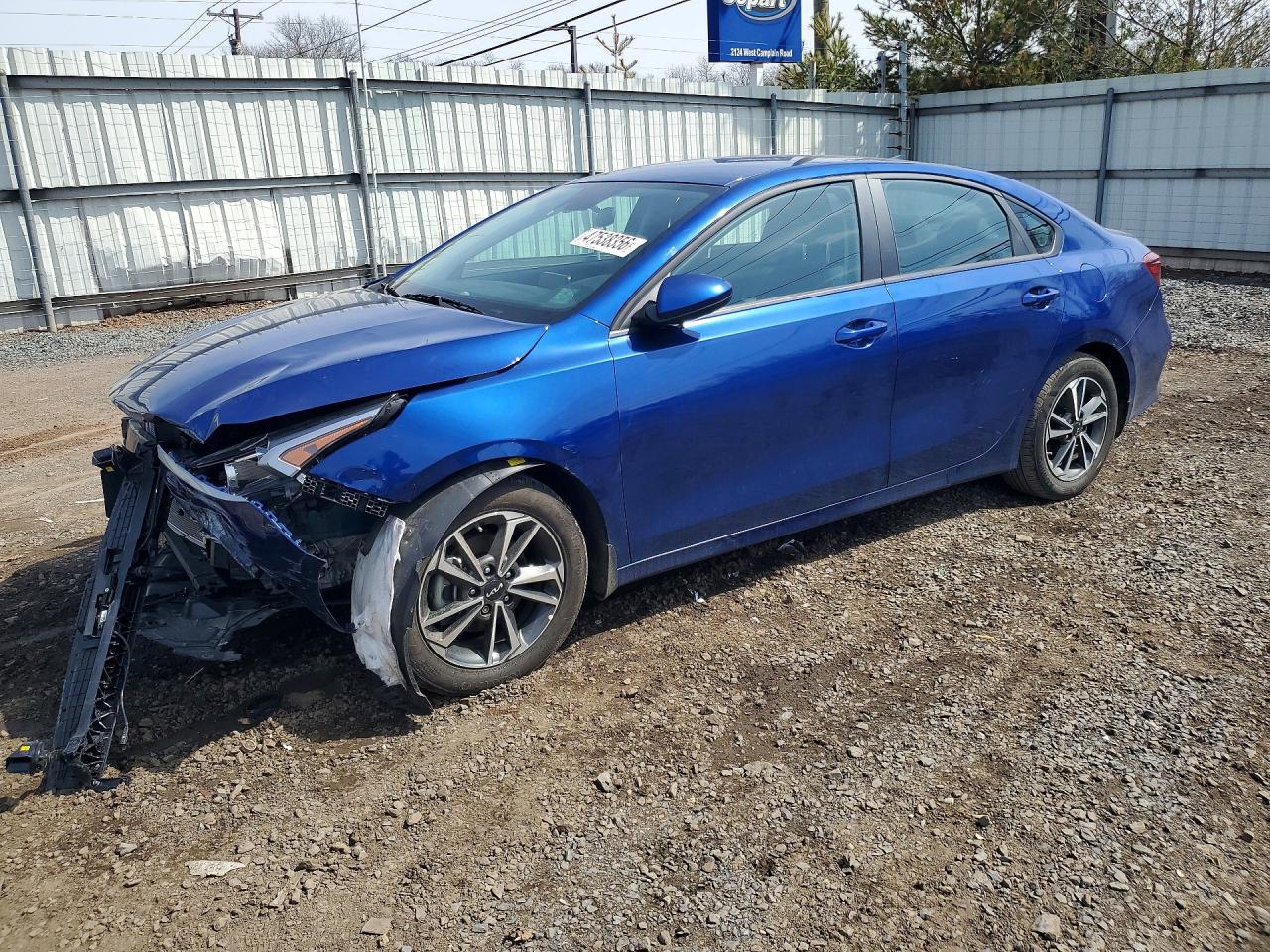 Salvage Kia Forte Image