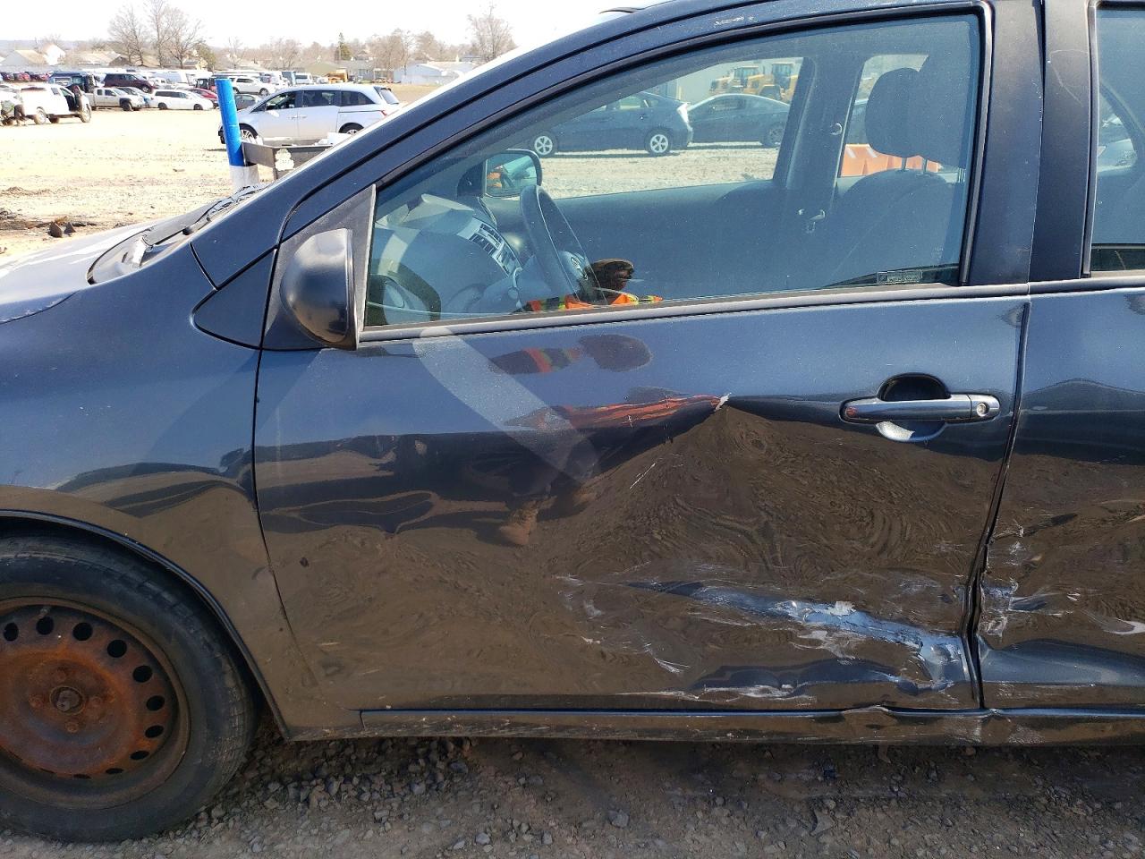 Toyota Yaris Base