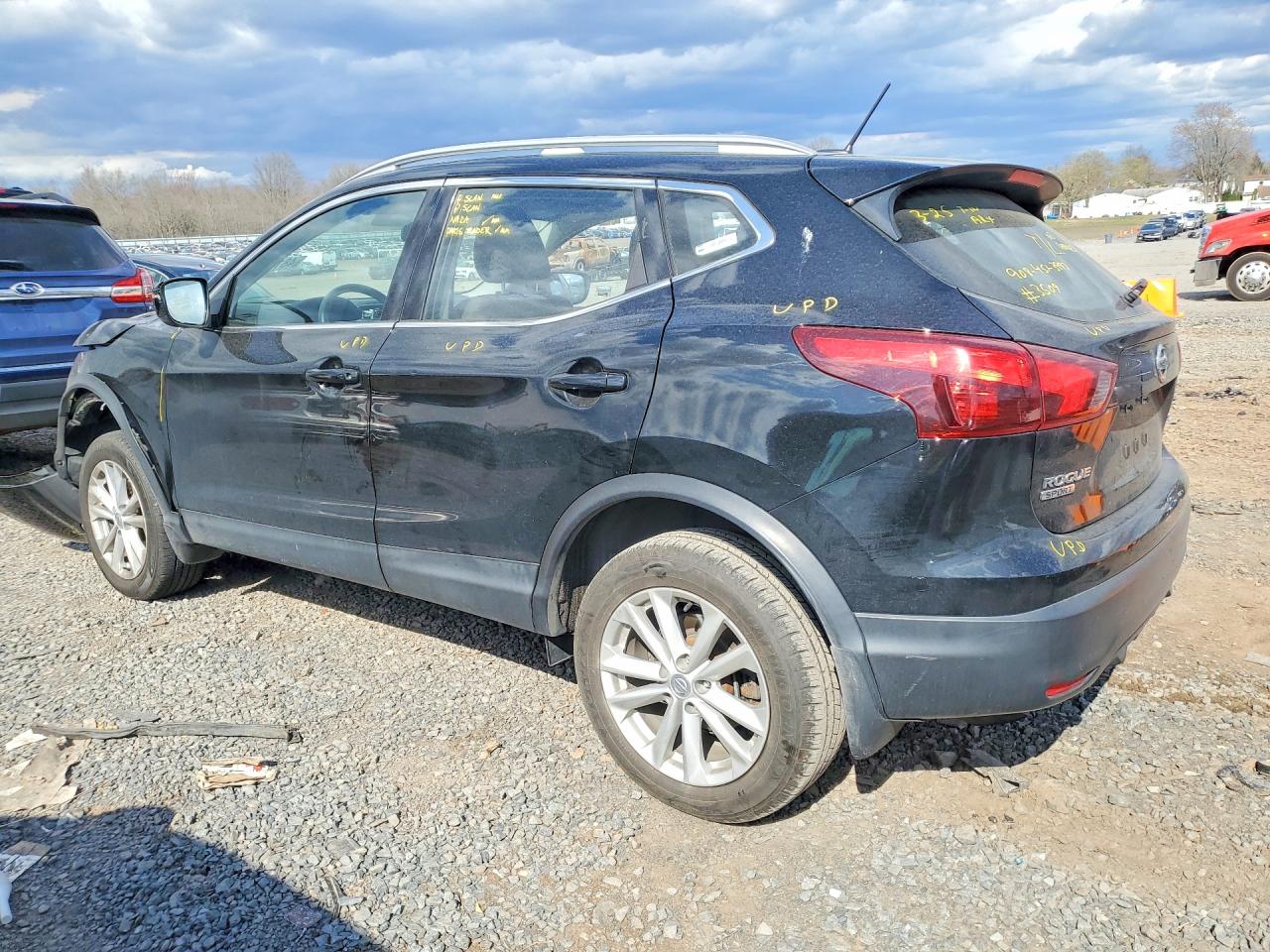 Nissan Rogue Sv