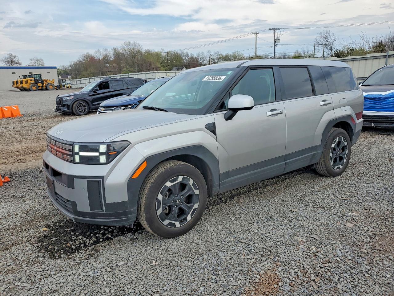 Salvage Hyundai SANTA FE Image