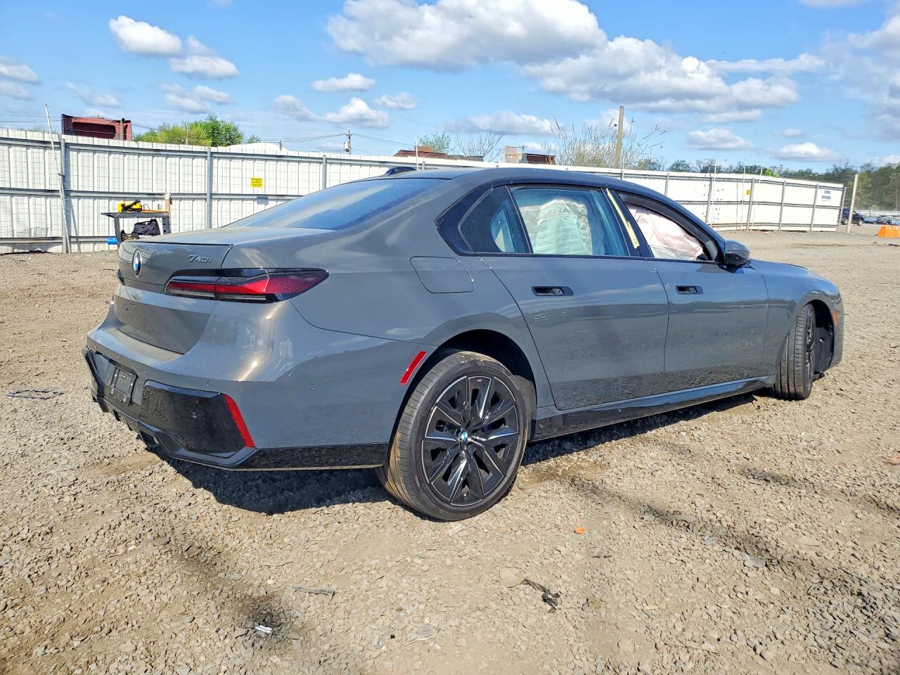 BMW 7 Series Xi