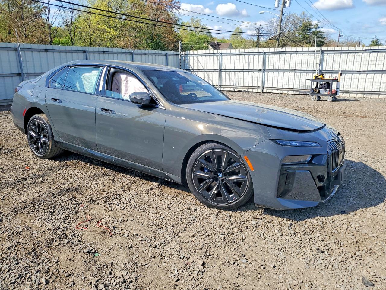 BMW 7 Series Xi