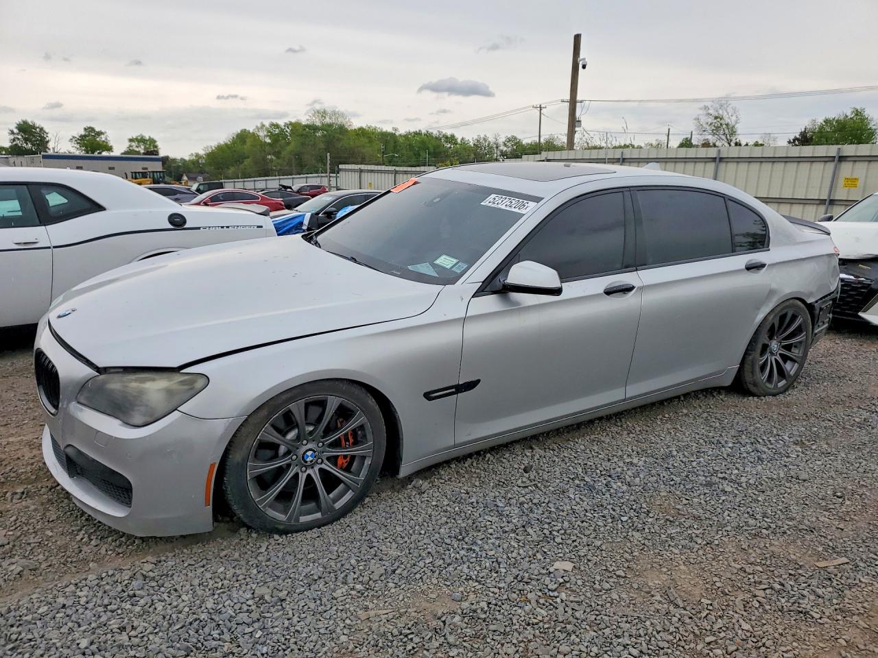 Salvage BMW 7 Series Image